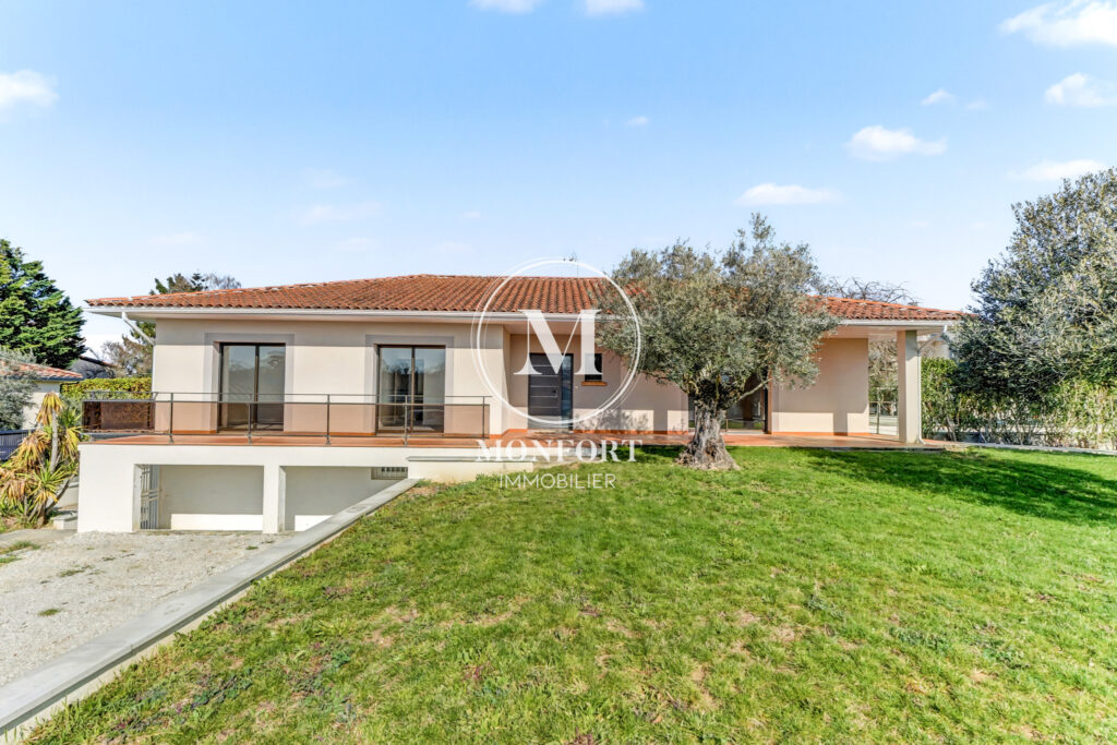 Maison T7 avec appartement indépendant et grand sous-sol