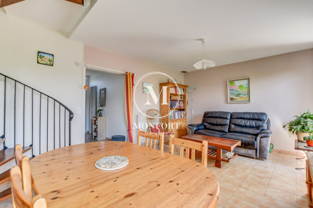 Charmante maison T4 avec jardin