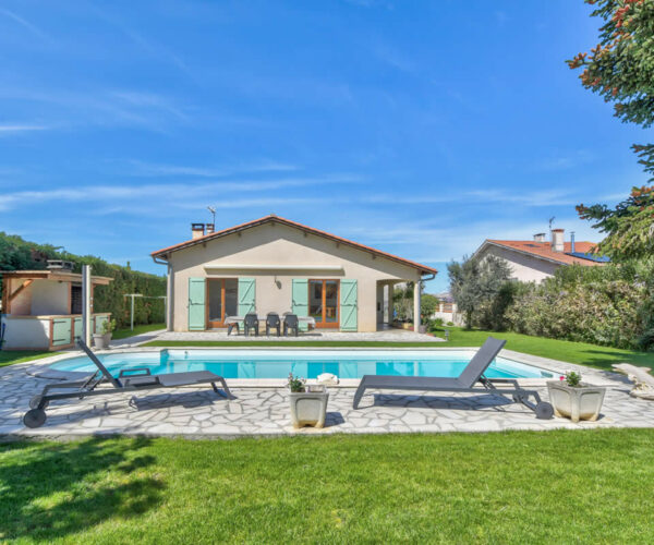 Maison à vendre à Montrabé avec piscine