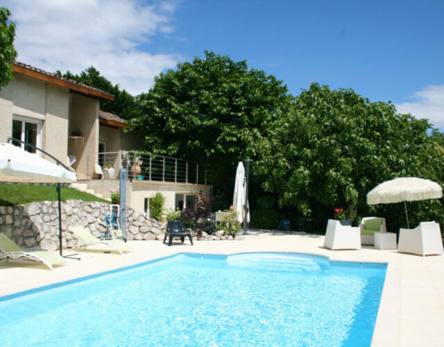 Maison d'architecte à vendre à Lapeyrouse Fossat